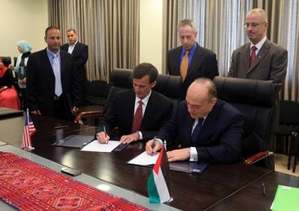 توقيع اتفاقية لقيام واشنطن بدعم موازنة الحكومة الفلسطينية بـ100 مليون دولار