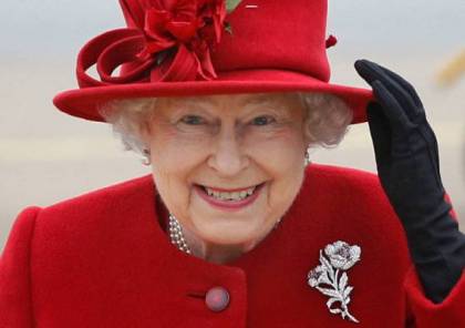 لماذا تحتفل ملكة بريطانيا بعيد ميلادها مرتين في العام؟