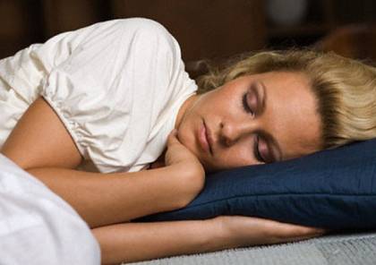علماء: النوم ست ساعات في اليوم أكثر ضررا من الأرق