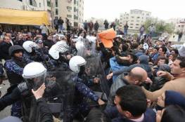 الفصائل تطالب بمحاسبة المعتدين على والد الشهيد الاعرج والمتظاهرين 