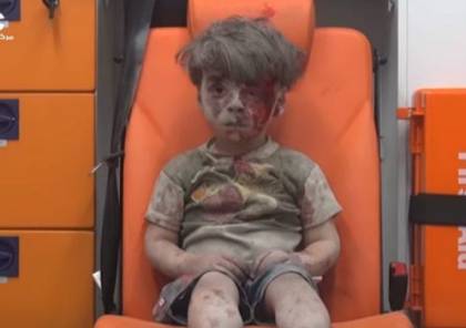 فيديو: مذيعة CNN تبكي على الهواء الطفل السوري عمران