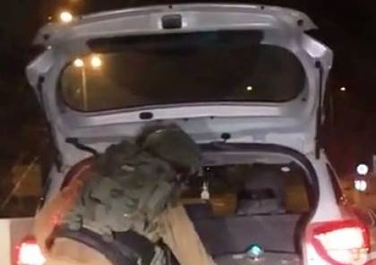 فيديو .. جهاز كاشف للأسحلة يستخدمه الاحتلال على الحواجز العسكرية