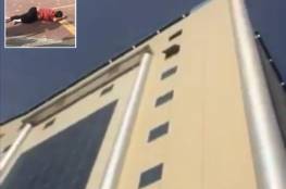 فيديو | انتحار طبيب مصري قفز من الطابق السابع