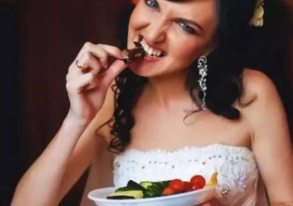 للعروس: عادات خاطئة تُكسبك الوزن في رمضان 2023