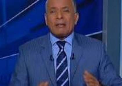 بالفيديو - اعلامي مصري يهدد رئيس اركان الجيش المصري السابق: "أنت مش قدي"!
