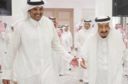 فيديو: الملك سلمان يؤدي رقصة "العرضة" في قطر