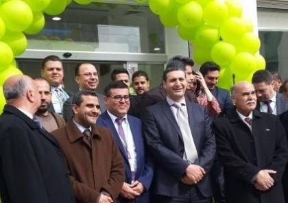 افتتاح معرض شركة جوال الجديد في المحافظة الوسطى بغزة