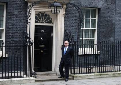 فيديو : نتنياهو يتعرض لموقف محرج أمام مقر رئاسة الوزراء في لندن