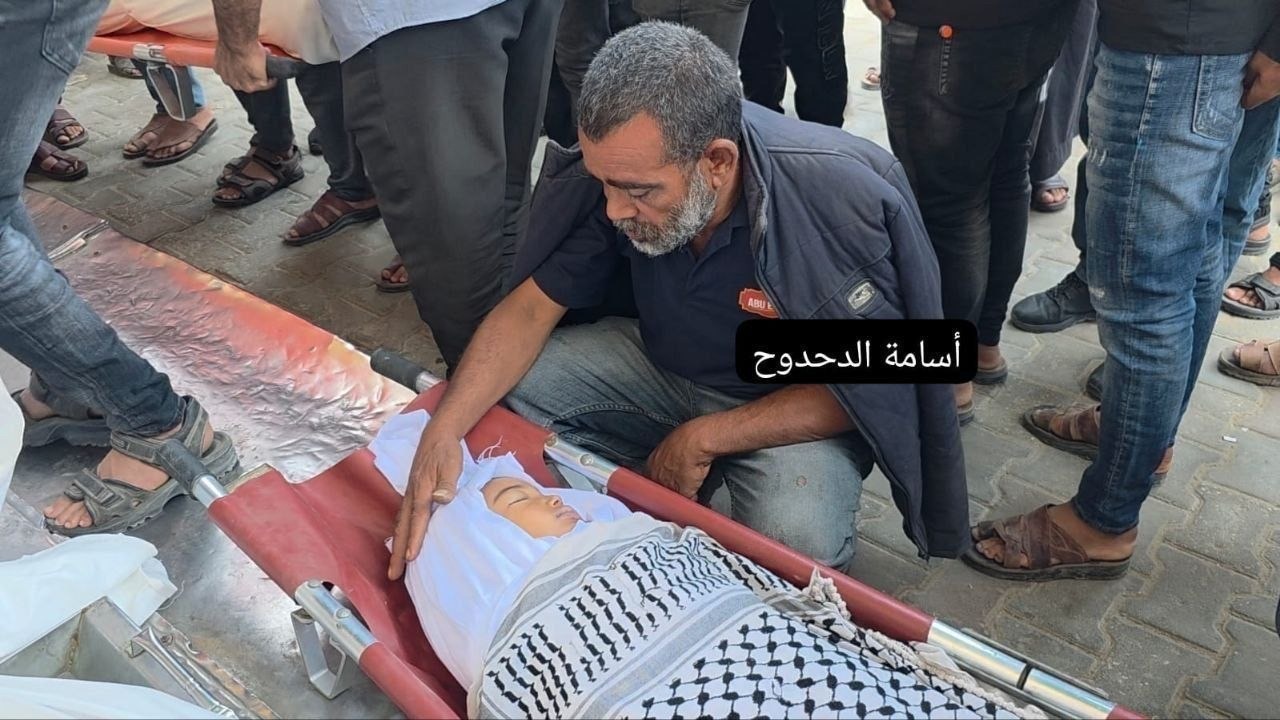 4 شهداء في غزة منذ الفجر.. غارات إسرائيلية تستهدف مواطنين في خان يونس ودير البلح ومدينة غزة