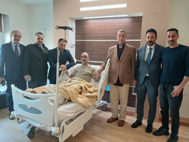 فلسطين – استشهاد المعتقل المبعد رياض العمور بالقاهرة