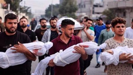 فلسطين – 16 شهيداً خلال 24 ساعة وانهيار جدار على خيام النازحين واستشهاد 3 منهم في قطاع غزة