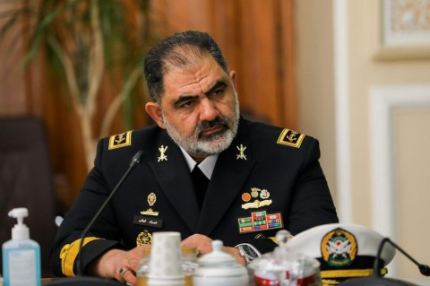 قائد البحرية الإيرانية: غواصاتنا جاهزة للعمل وتستقر في قاع البحر