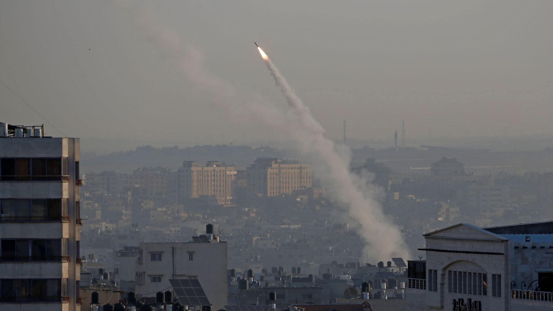 ألوية الناصر صلاح الدين تعلن مسؤوليتها عن قصف سديروت بستة صواريخ - سما  الإخبارية