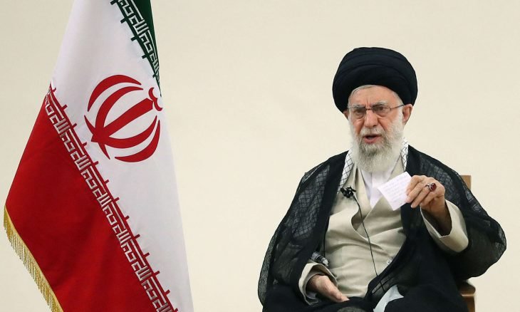 فلسطين المحتلة – ووضعت إسرائيل قائمة طويلة من اغتيالات القادة والمسؤولين الكبار في إيران. أين اختفى خامنئي؟