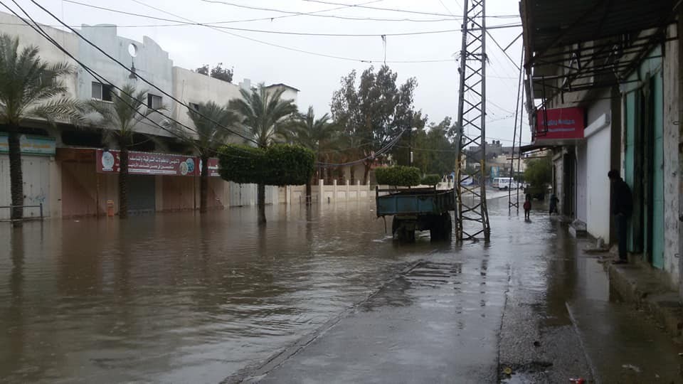 شاهد.. غرق عشرات المنازل في غزة بسبب الأمطار الغزيرة - سما الإخبارية