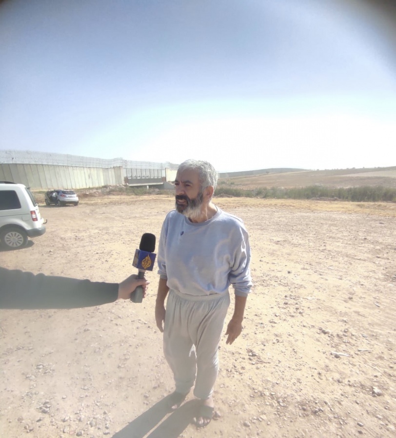 الإفراج عن الصحفي علي السمودي بعد عام من الاعتقال