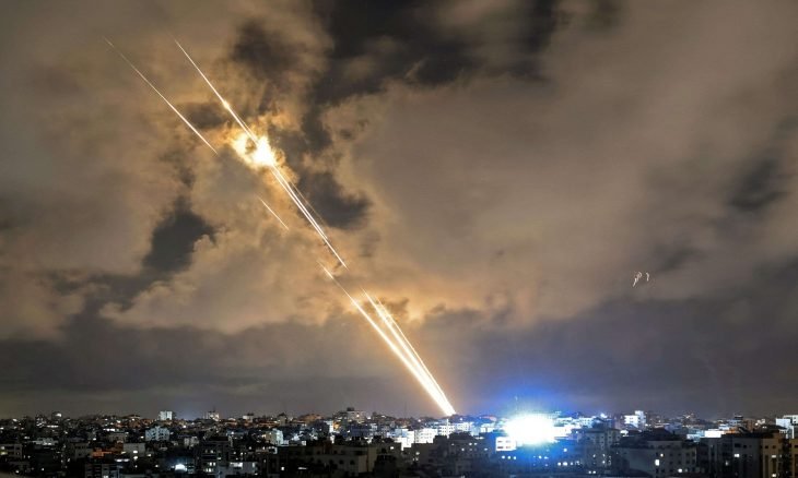 فلسطين – كاتب إسرائيلي: تدمير إيران للقواعد الأمريكية في الخليج يغير ميزان القوى في المنطقة