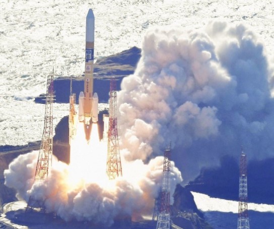 فلسطين المحتلة – إسرائيل: اعتراض صاروخين إيرانيين في سماء المركز وسقوط آخر في منطقة مفتوحة