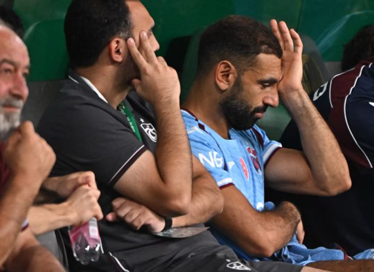 محمد صلاح وطرابزون.. مصائب تتوالى وضغوط تشتد مع بداية موسم كارثية