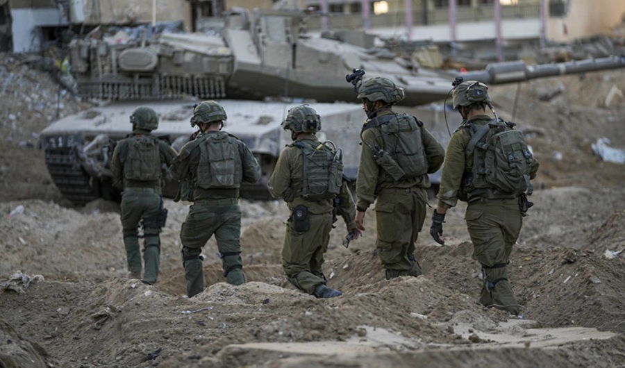 فلسطين – جيش الاحتلال يعدم فلسطينياً ويصيب 4 آخرين بإطلاق نار استهدف مناطق شمال ووسط قطاع غزة