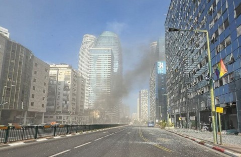 فلسطين – وكالة سلامة الطيران الأوروبية تمدد التحذير لتجنب المجال الجوي الإيراني حتى نهاية مارس