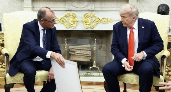 ترامب ينتقد موقف المستشار الألماني بشأن حرب إيران : يؤيد امتلاك طهران السلاح النووي