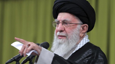 إيران تعلن مراسم تشييع ودفن مرشدها الراحل علي خامنئي